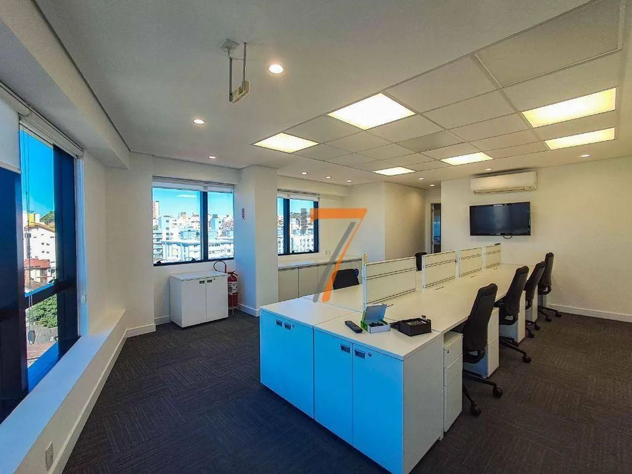 Sala para alugar, 110 m² por R$ 11.400,00/mês - Estreito - Florianópolis/SC - Foto 2