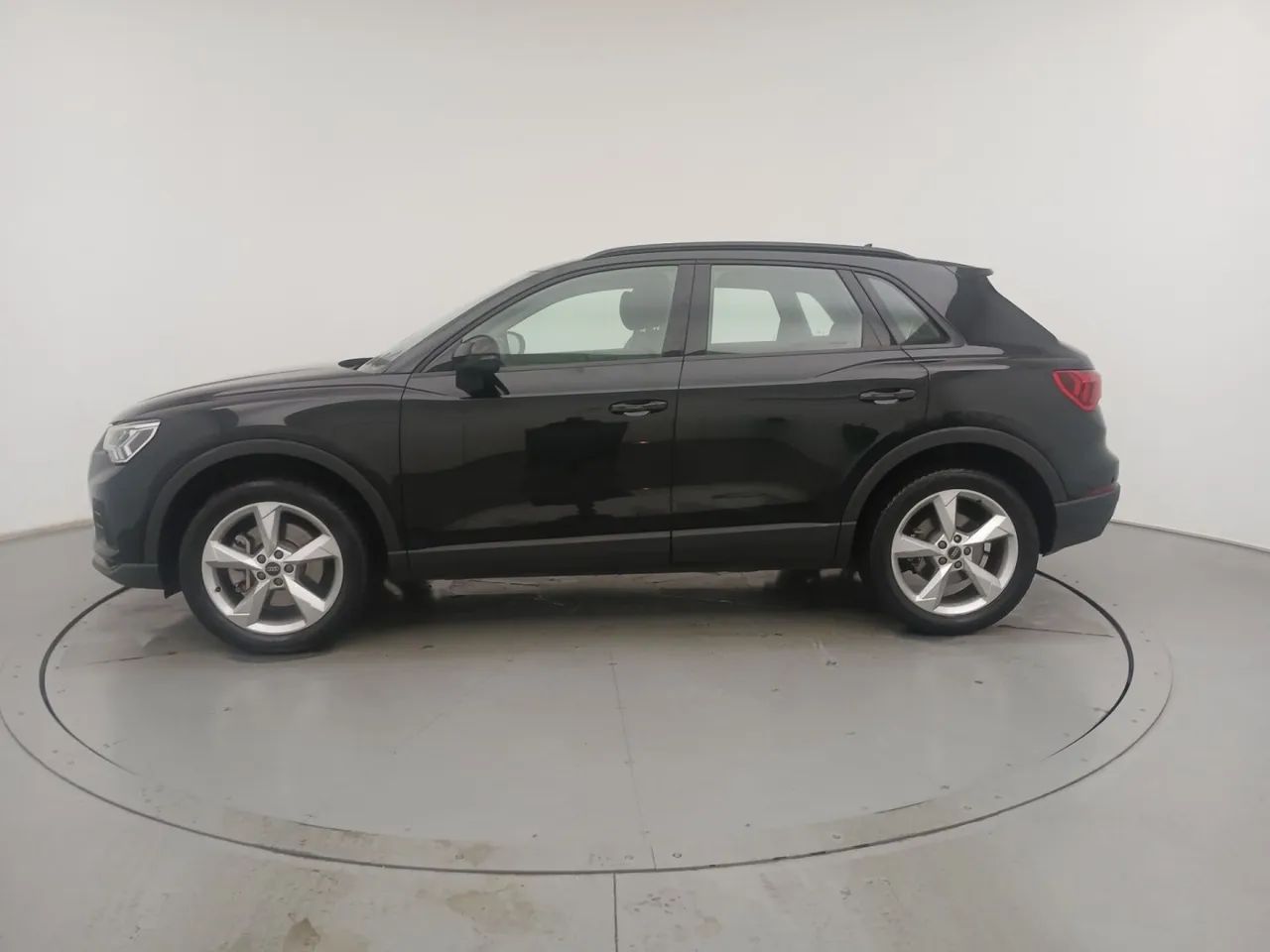 Audi Q3 Prestige 2.0 TFSI Tiptr.quatro 2025 - Foto 2