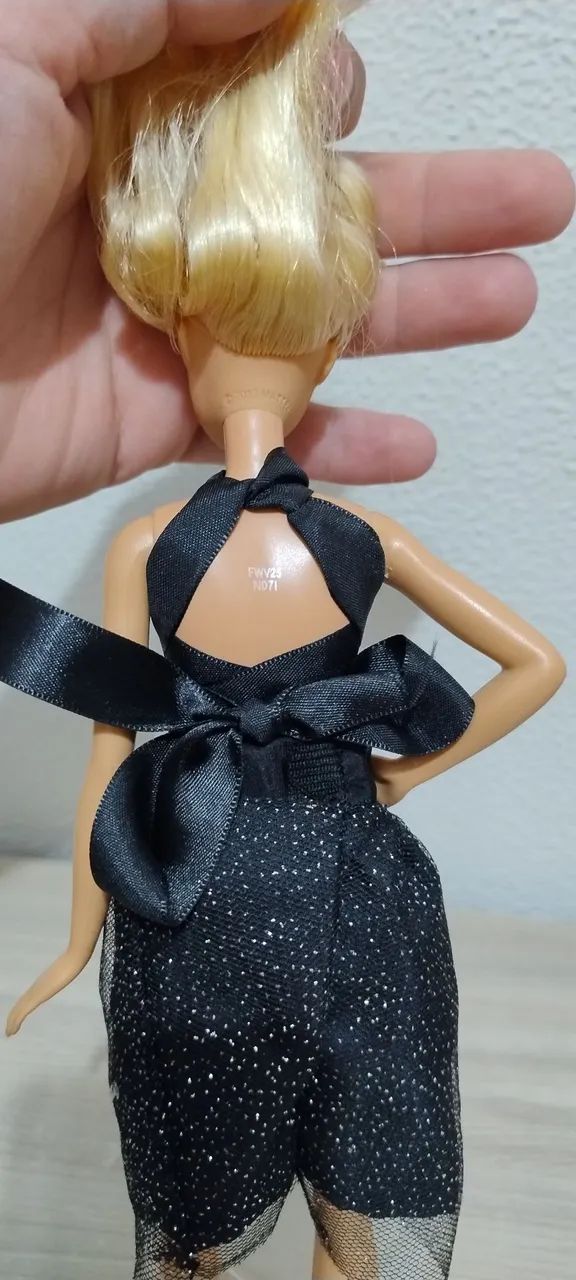 Boneca Barbie Viajante Explorar e Descobrir - Mattel FWV25 - Foto 5