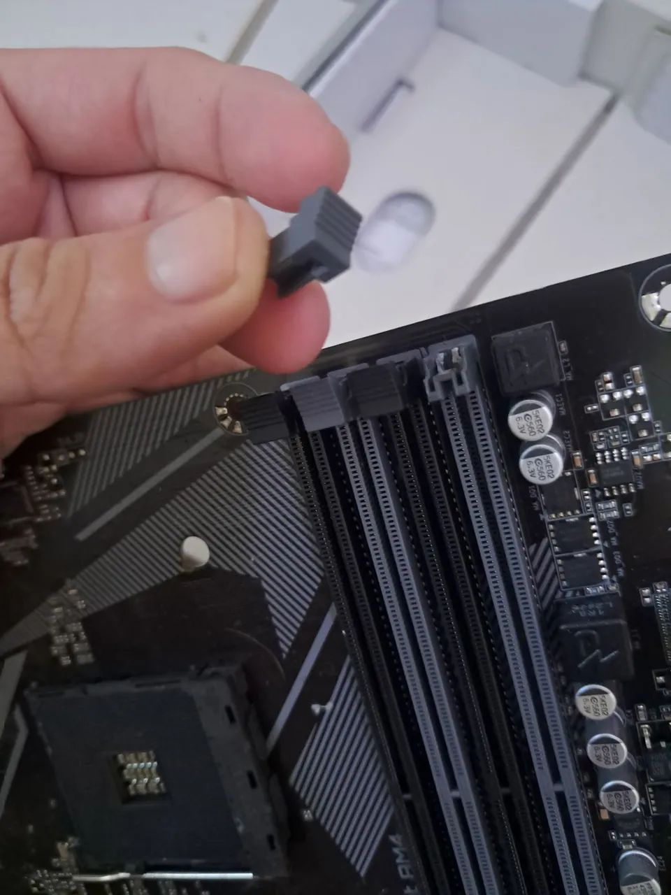 Placa Mãe Gigabyte usada - Foto 4