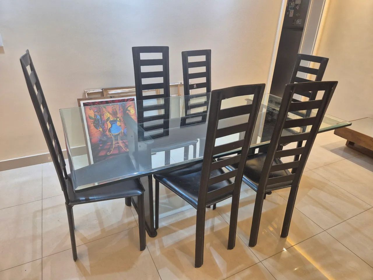 Conjunto de mesa de vidro e 6 cadeiras  - Foto 2