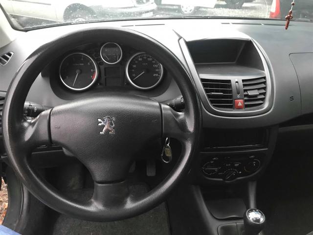 PEUGEOT 207 2008/2009 1.4 XR 8V FLEX 4P MANUAL - Foto 5