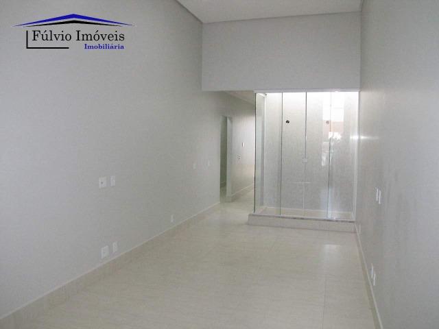 Fino acabamento, moderna, rua 12 vazado para a Estrutural, 03 suítes - Foto 4