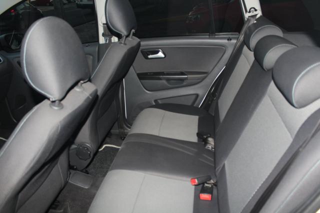 VOLKSWAGEN SPACEFOX 2012/2012 1.6 MI 8V FLEX 4P MANUAL - Foto 7