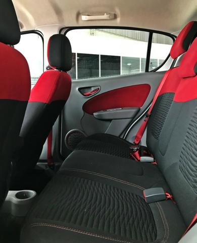Fiat Palio Sporting 1.6. Branco 2015/2016 - Foto 10