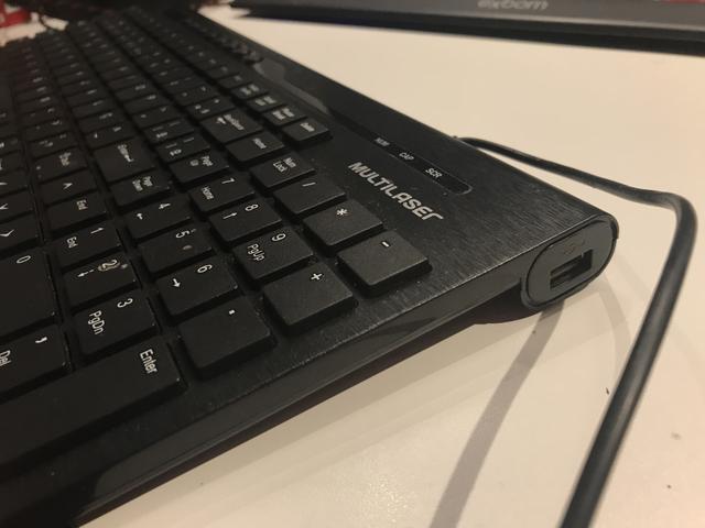 Teclado Multilaser - Multimídia com 2 portas USB, ACOMPANHA MOUSEPAD GRÁTIS - Foto 2