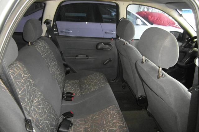 CHEVROLET CORSA 1.0 2001 - Foto 8