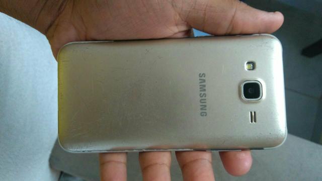 Samsung J5 - Foto 2