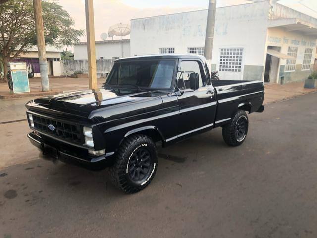 F1000