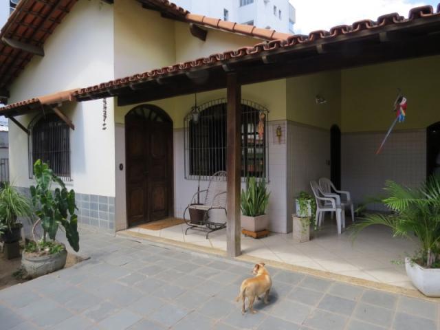 Casa linear com 5 qts, 2suítes, 2vgs