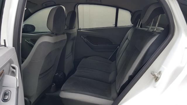 Agile LTZ 1.4 Completo - Entrada + R$ 440,00 ao mês - Foto 10