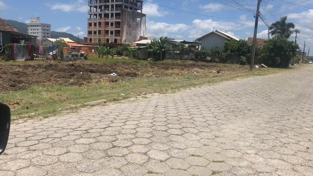 Dois terrenos no Perequê - Foto 2