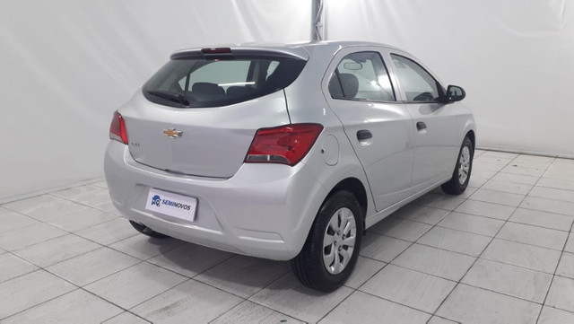 Onix Joy 1.0 Baixíssima KM - Foto 5