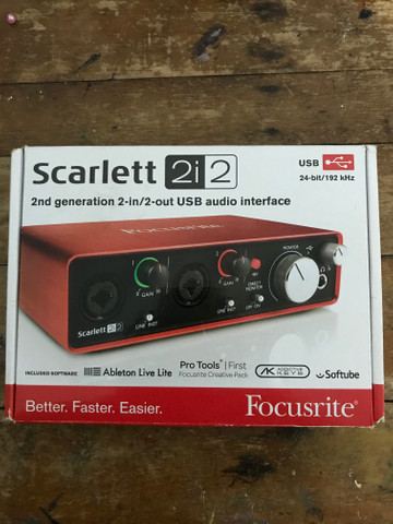 FOCUSRITE SCARLETT 2i2 (2nd Gen)