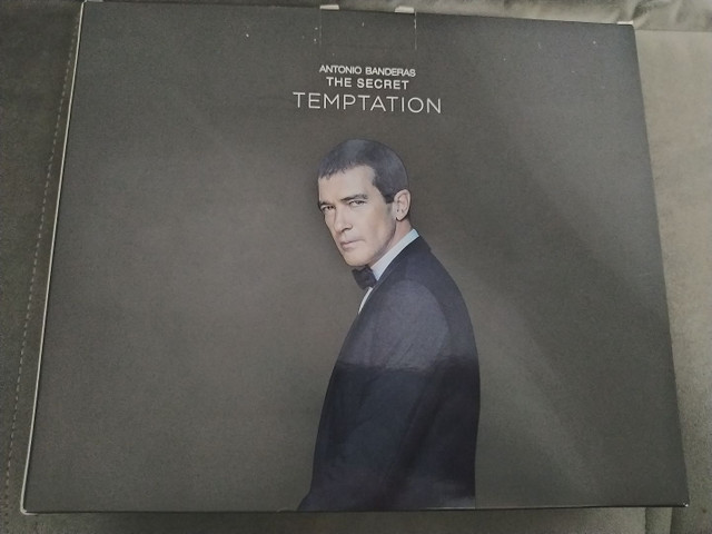 Kit Temptation Antônio Banderas com perfume 100ml + pós barba, cheiro maravilhoso! - Foto 3