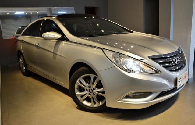 HYUNDAI SONATA GLS 2.4