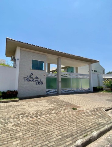DS: Excelente Casa em condomínio VIlle de Provence à Venda.