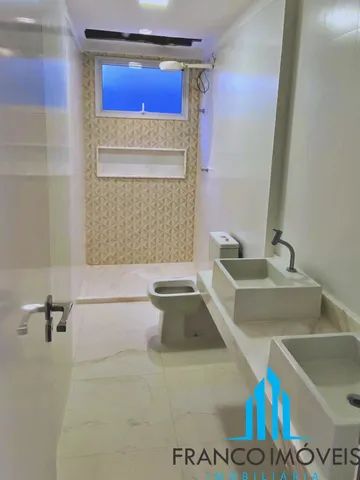 Apartamento para venda possui 245 metros quadrados com 3 quartos em Centro - Guarapari - E - Foto 5