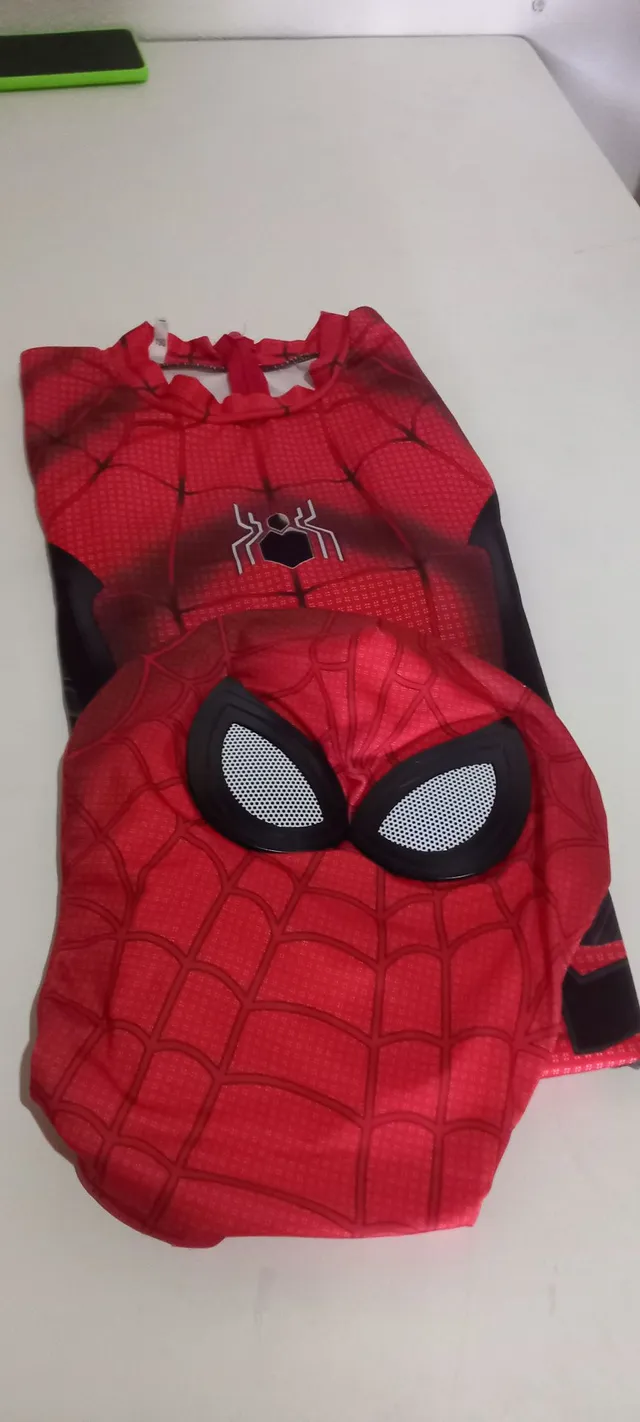 Fantasia Homem Aranha com Enchimento Tam 4, Roupa Infantil para Menino Homem  Aranha Usado 82715343