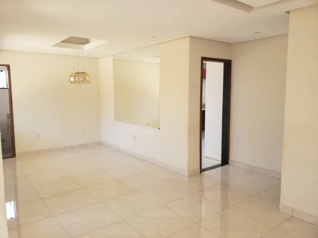 Casa terrea 3 QTS c/ Suite Master, 2 sem-suítes. Condominio Canto do Sabiá - Foto 2