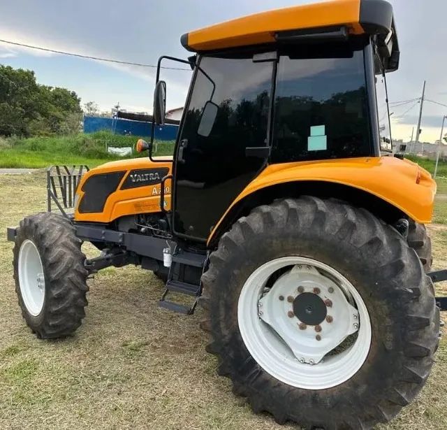 Trator Valtra A250 - Foto 2