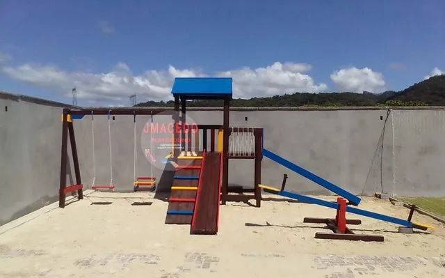 Parquinho infantil + gangorra
