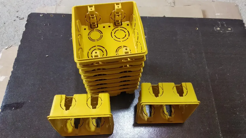Kit 10 Caixa De Passagem Embutir 4x4