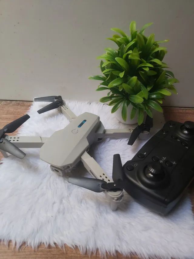 Drone Branco de Controle Remoto Novo - Foto 4