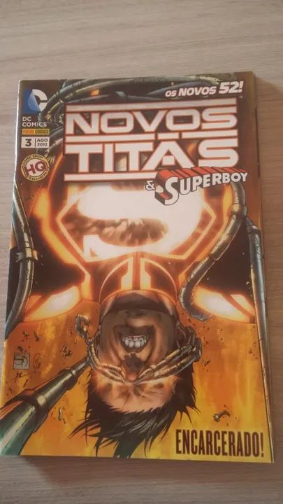 Gibi Novos Titãs e Superboy