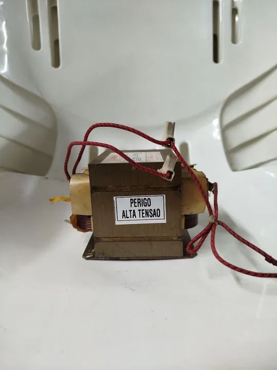 Transformador 120V - 220V - 60Hz - Foto 2