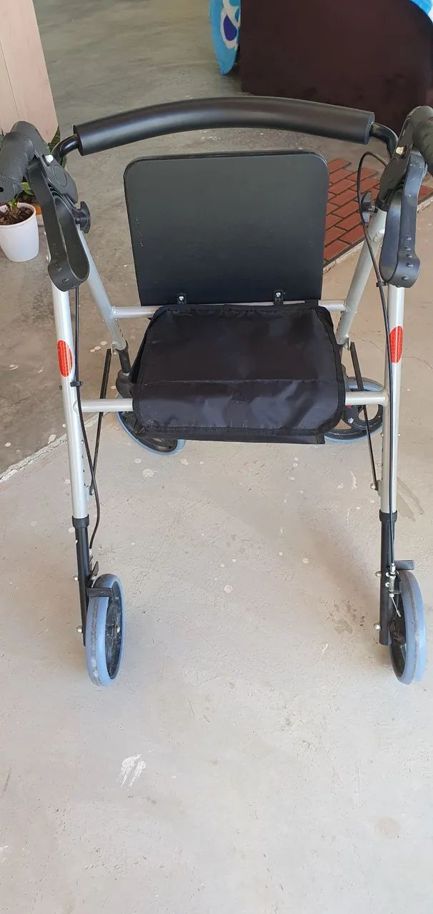 Cadeira de rodas andador64313666145026122