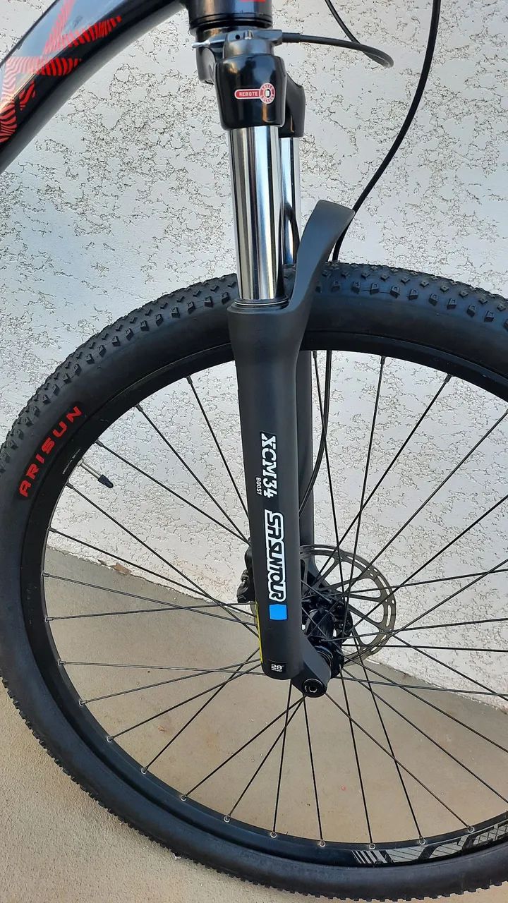 Bike aro 29 peças novas, boost Dvorak, Kit shimano SLX 12v, freio GT, top top - Foto 4