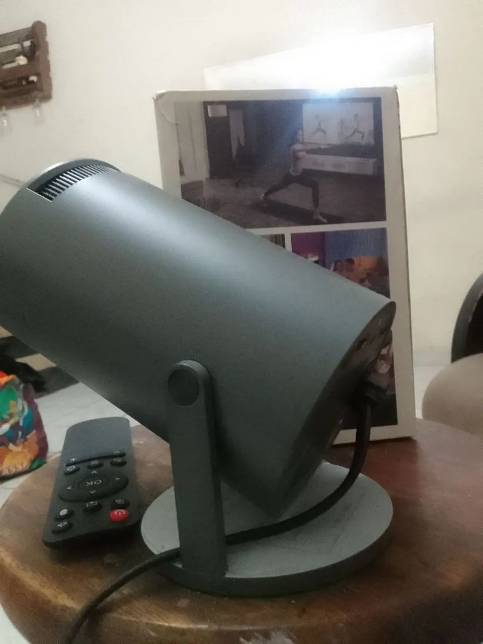 Projetor Portátil HY300 PRO