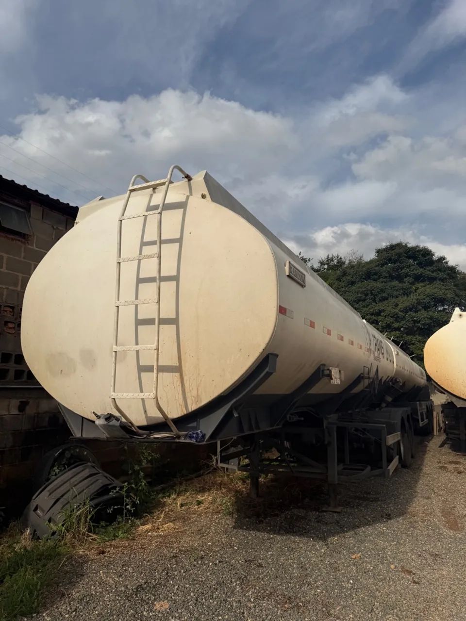 Vende - se carreta tanque 60.000L 9eixo, bitrenzao, rodotrem  - Foto 2
