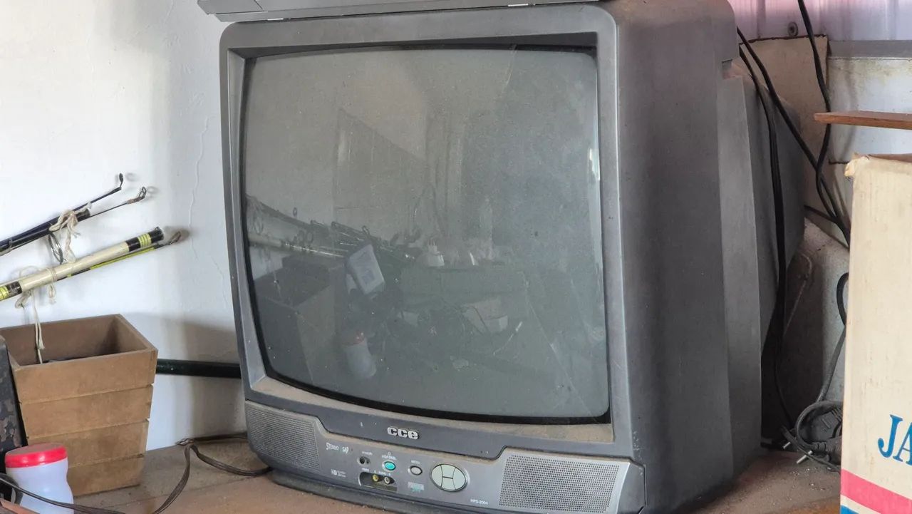 TV CCE 20 polegadas 
