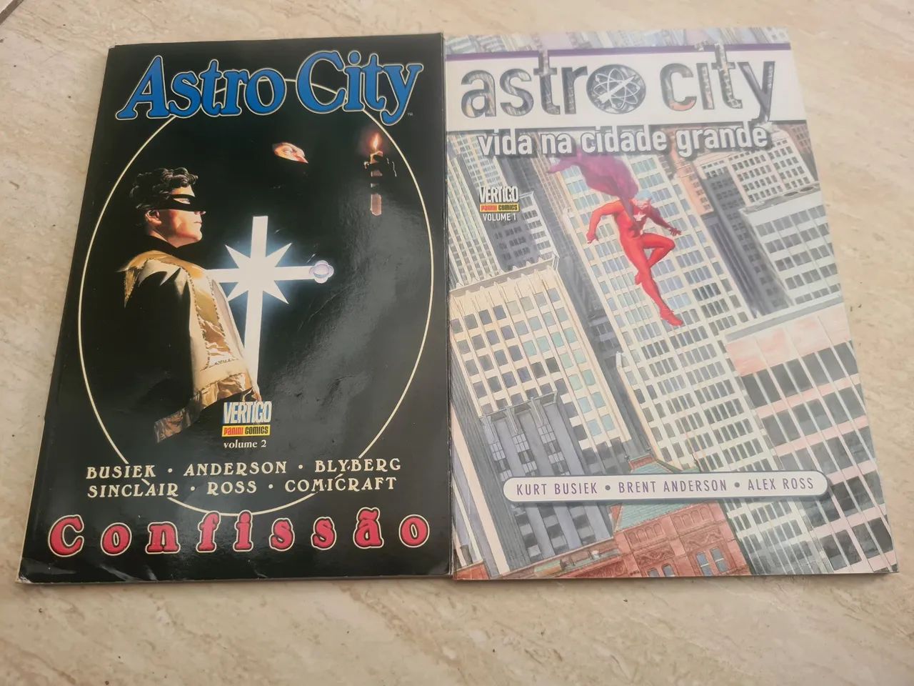 Astrocity vols 01 e 02 kurt busiek