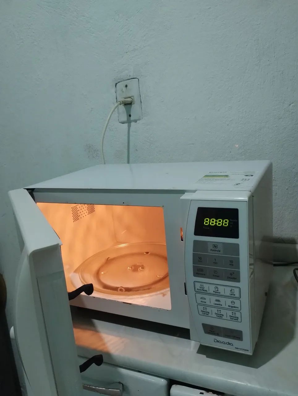 Microondas Panasonic funcionando perfeitamente  - Foto 4