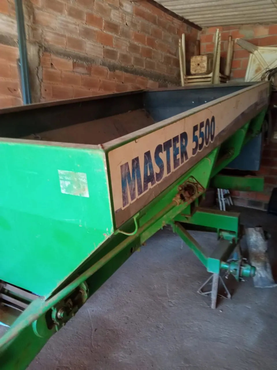 Distribuidor de adubo MASTER 5500