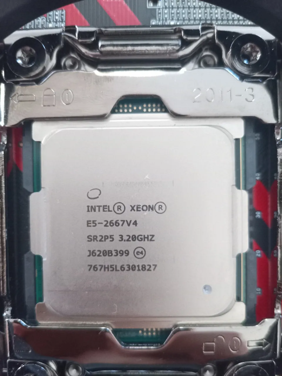 KIT XEON 2667V4 + 32GB 2400MHZ