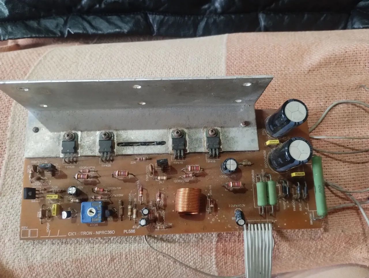 Placa amplificadora de áudio CICIOTRON NPRC360 PL586
