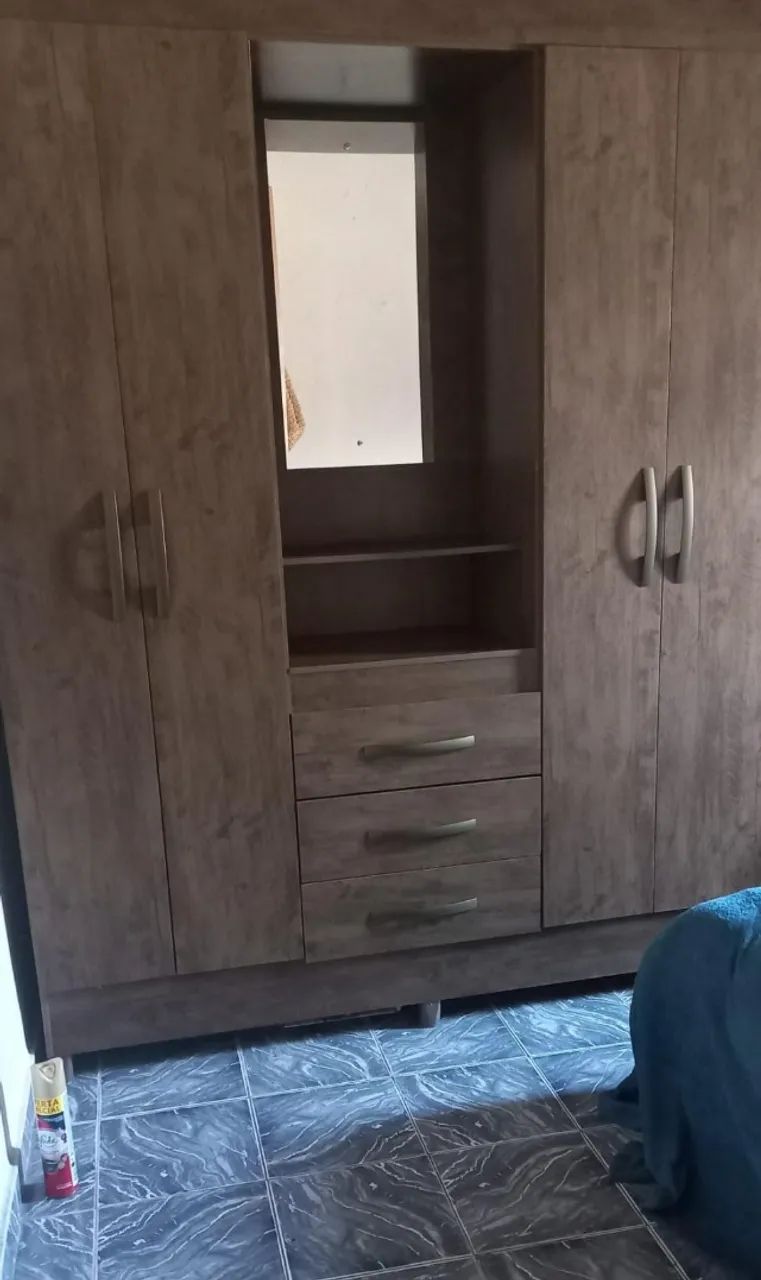 Guarda-roupa de Casal