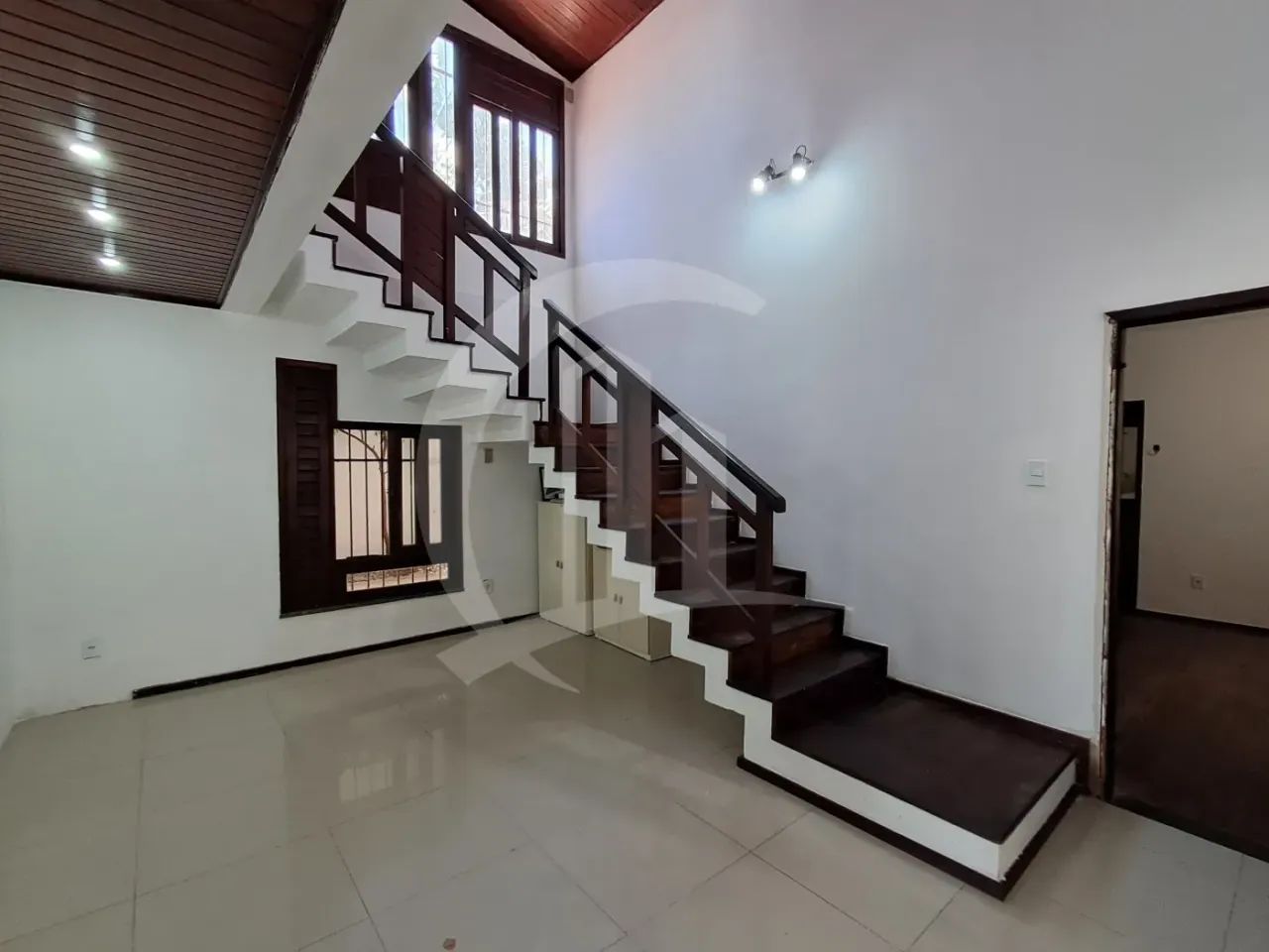 Casa para locação duplex residecial ou comercial no bairro Atalaia com 323m² - Foto 10