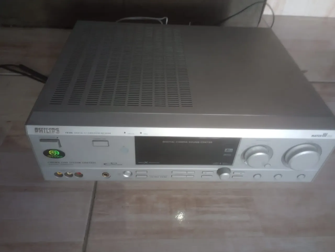Receiver Philips FR975 Digital Surround - Match III