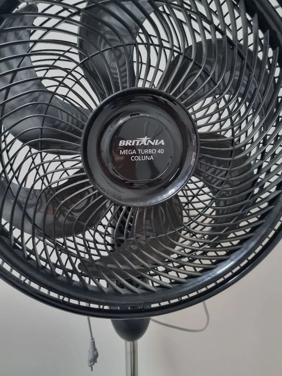 Ventilador de Coluna Britânia Mega Turbo 40