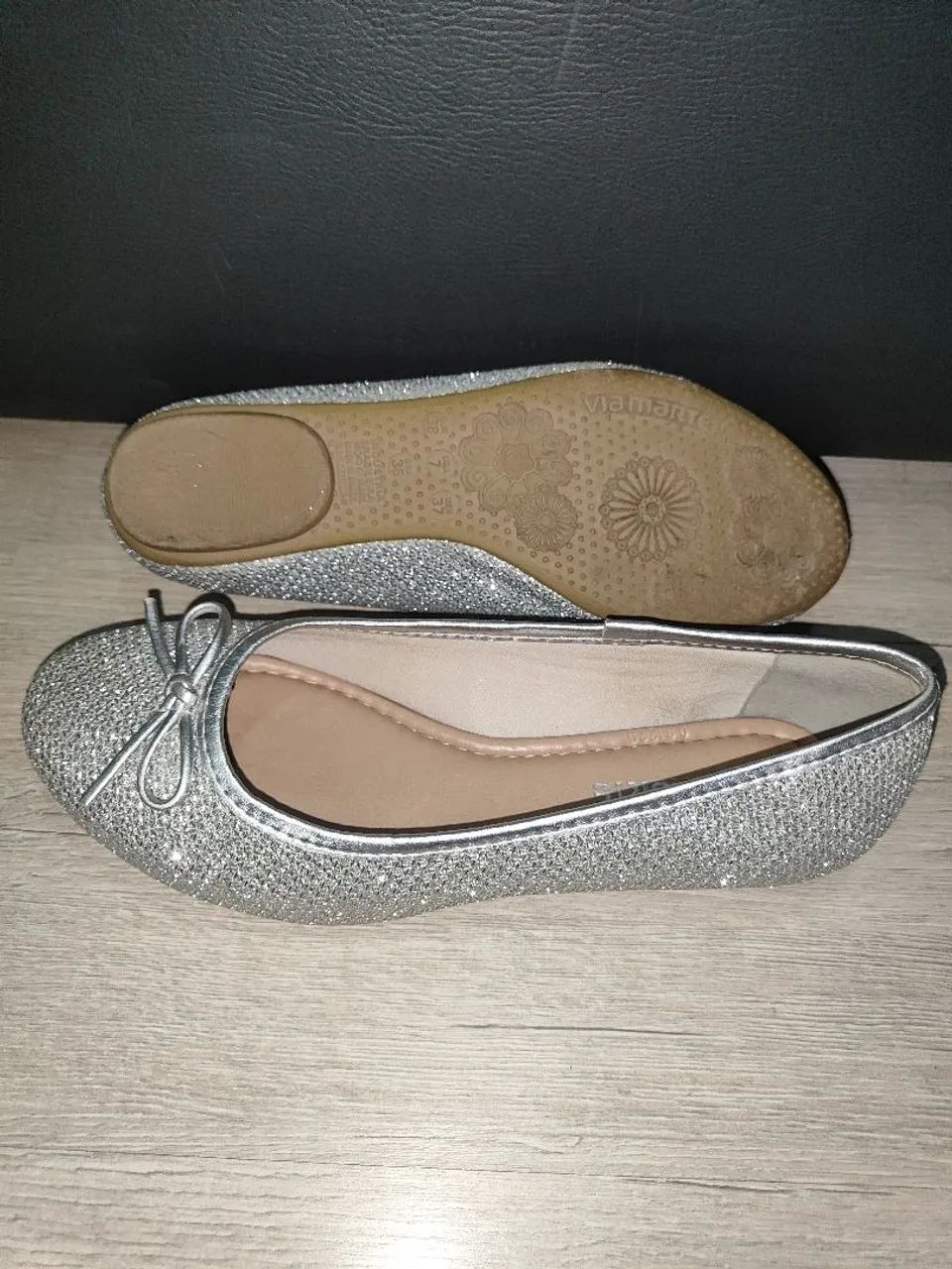 Sapatilha Prateada com Glitter Via Marte  - Foto 3