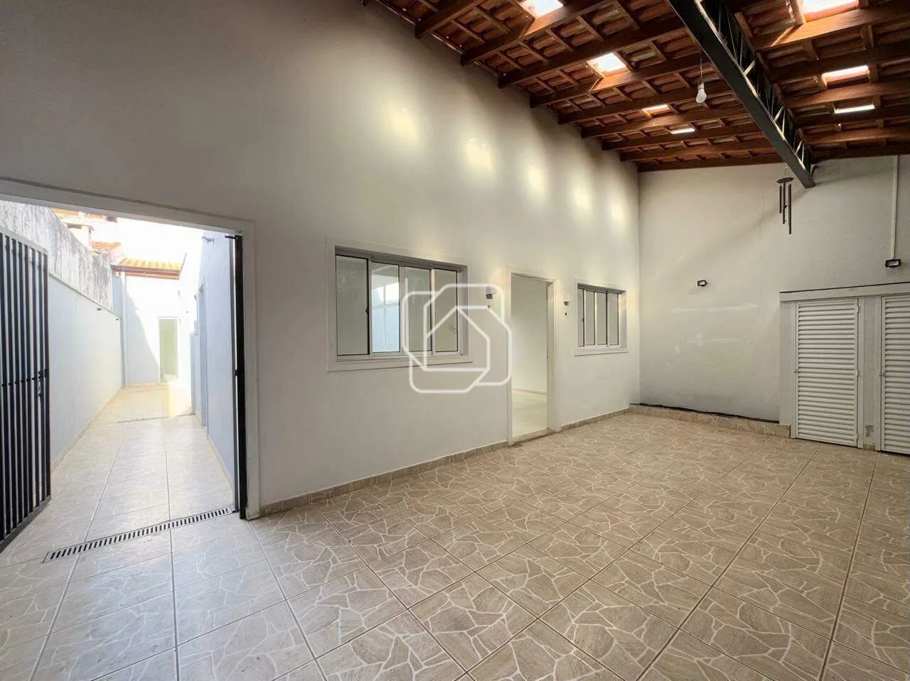 Casa em Itu para aluguel Parque São Camilo - SP | 2 quartos Área total 160,00 m² - R$ 3.00