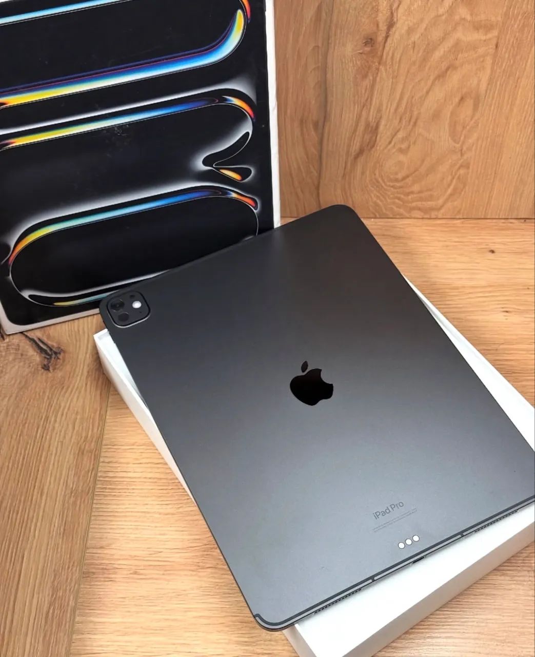 IPad Pro M4 256GB LACRADOS NF E GARANTIA - Silver e Gray - Tablets