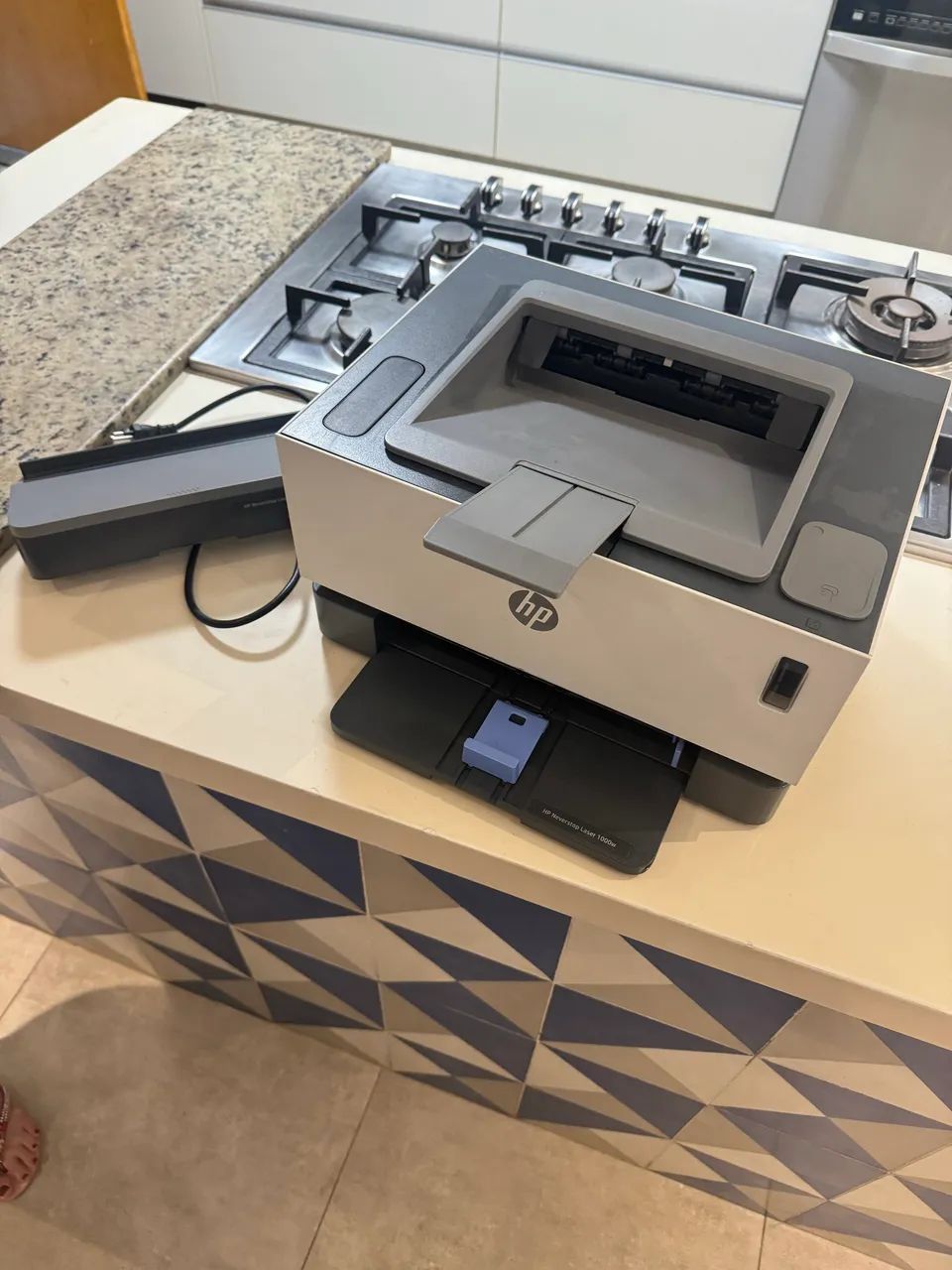 Impressora a laser Hp Neverstop sem fio Wi-Fi Flex, cor branca64407468365954122