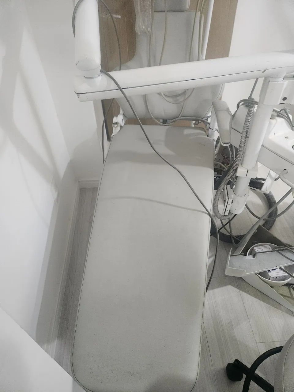 Cadeira odontológica e compressor - Foto 2