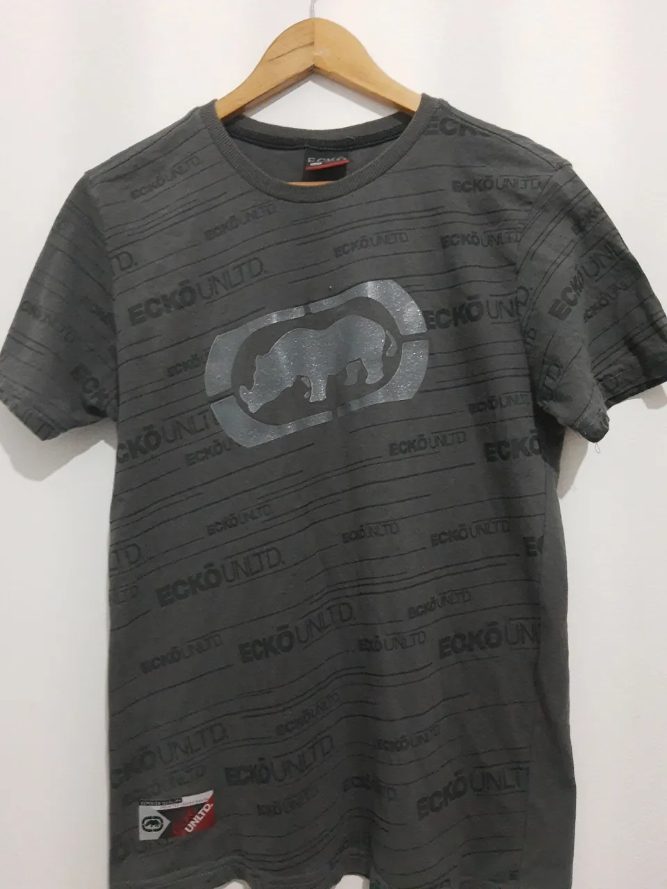 Camiseta ECKO UNLTD cinza - TAM P